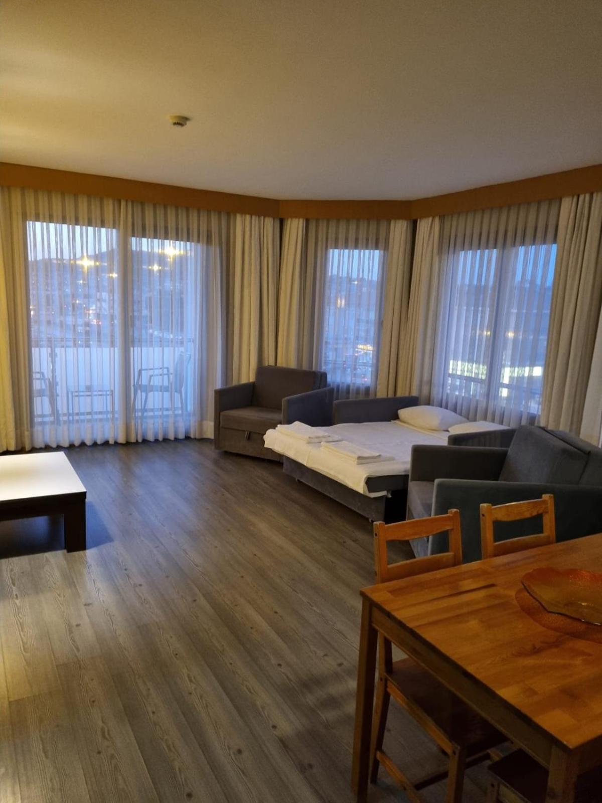 Cilek Marina Otel Çeşme Eksteriør bilde