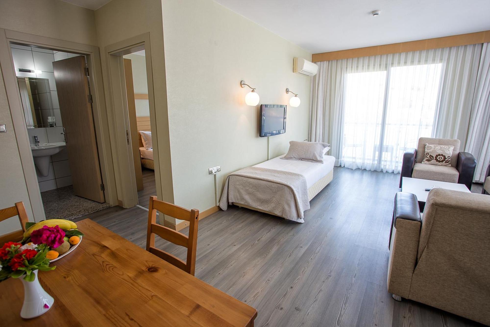 Cilek Marina Otel Çeşme Eksteriør bilde