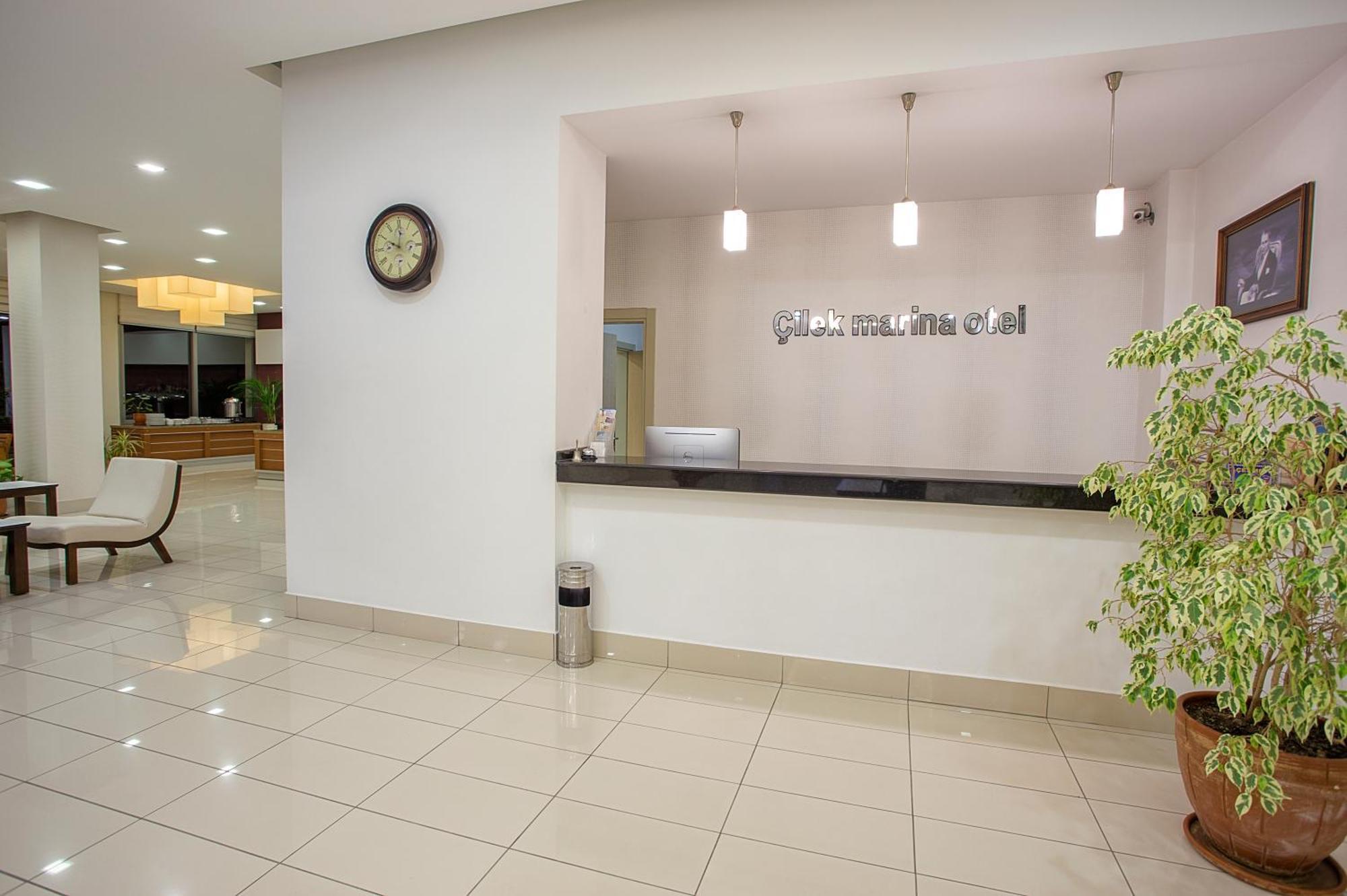 Cilek Marina Otel Çeşme Eksteriør bilde